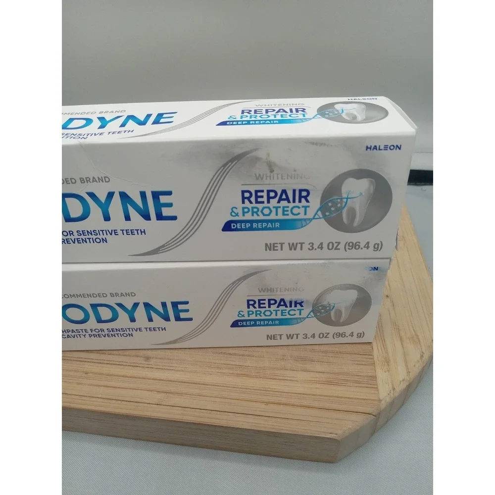2 Sensodyne Repair & Protect Deep Repair Whitening Fluoride Toothpaste‎ (3.4 oz)